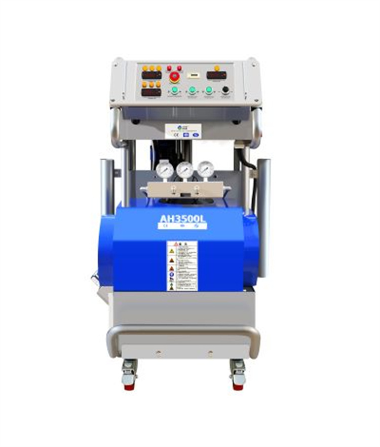 汽車車廂保溫耐磨用聚氨酯噴涂機(jī)施工-京華邦威聚氨酯噴涂設(shè)備廠家